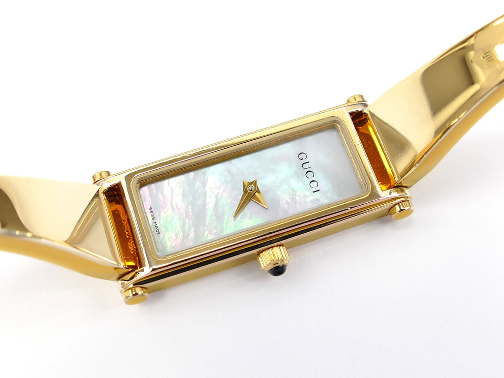 Gucci 1500L White Iridescent Rectangular Mother of Pearl Dial