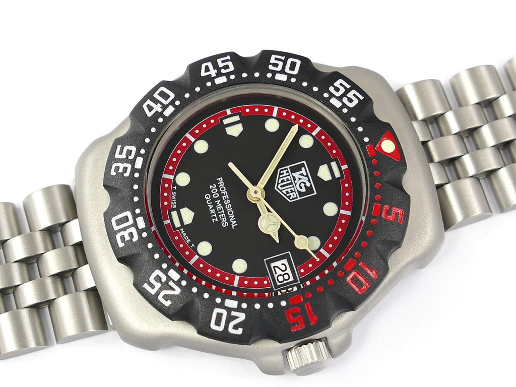 TAG Heuer Formula 1 Black & Red 374.513 New Bezel Retro WA1214