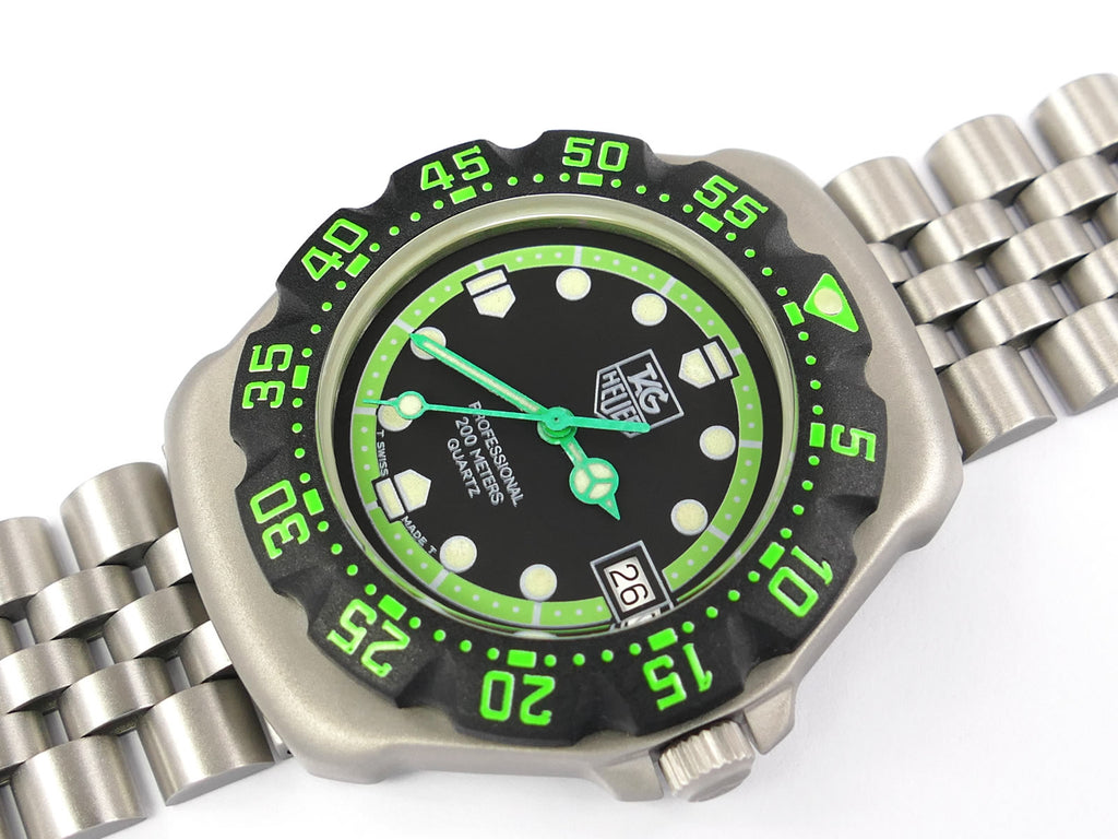 TAG Heuer Formula 1 375.513 New Bezel (WA1215)