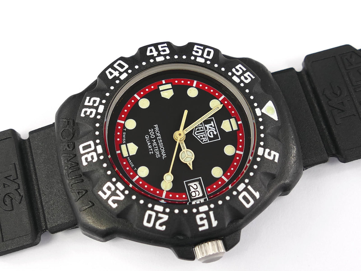 TAG Heuer Formula 1 Black & Red Dial 383.513/1 Plastic Case