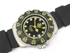 TAG Heuer Formula 1 Black & Yellow WA1216 New Bezel