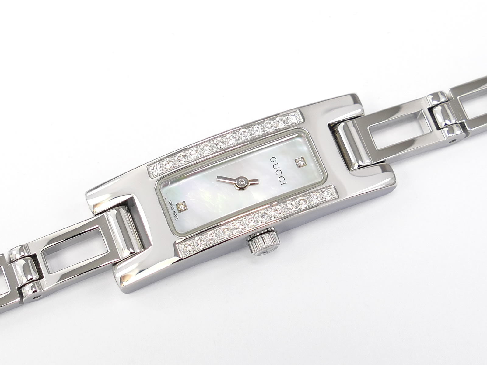 Gucci 3900L White Mother of Pearl Rectangular Dial 26 Diamonds