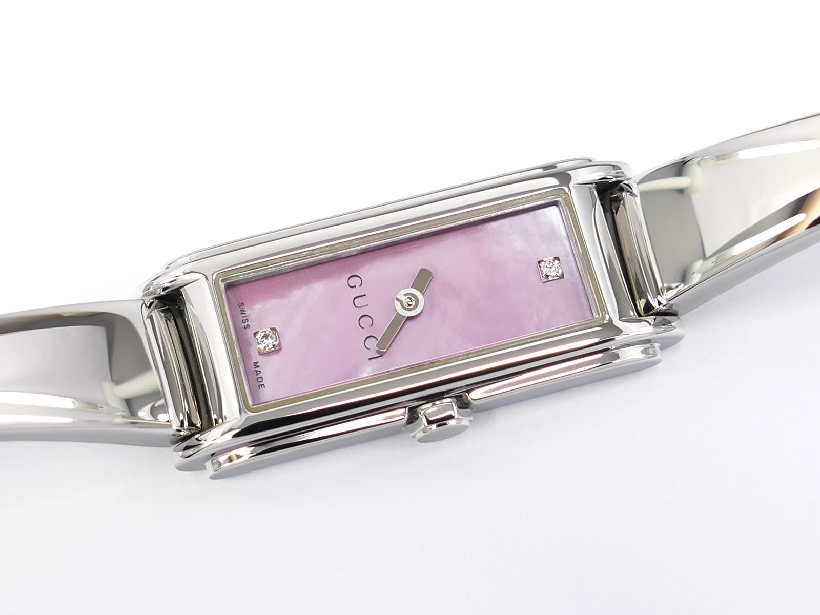 Gucci G-Line 109 Pink Mother of Pearl Dial with 2 Diamonds