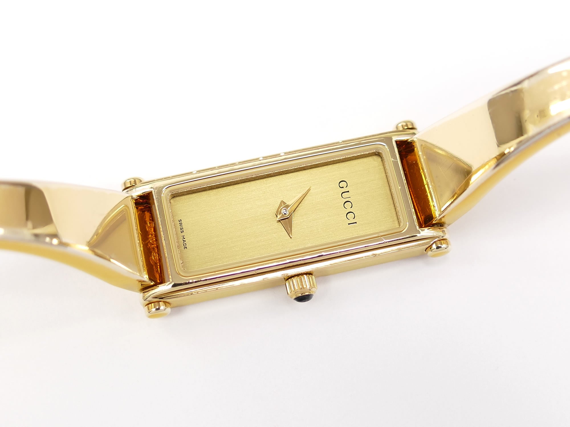 Gucci 1500L Champagne on 18k Gold Plated Bangle