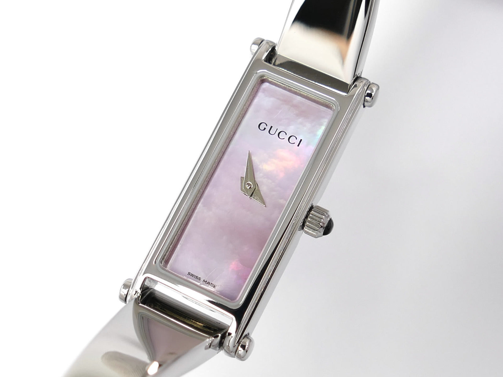 Gucci 1500L Iridescent Mother of Pearl Dial