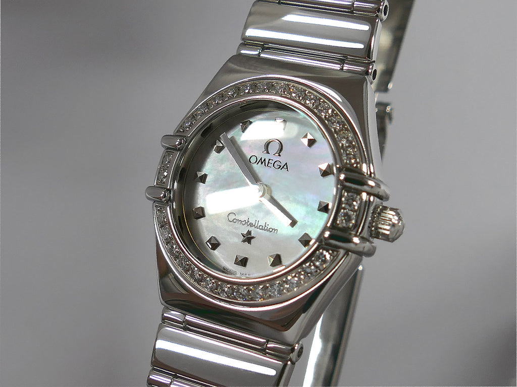 Omega Constellation 1465.71.00 Iridescent Mother of Pearl & 30 Diamond bezel