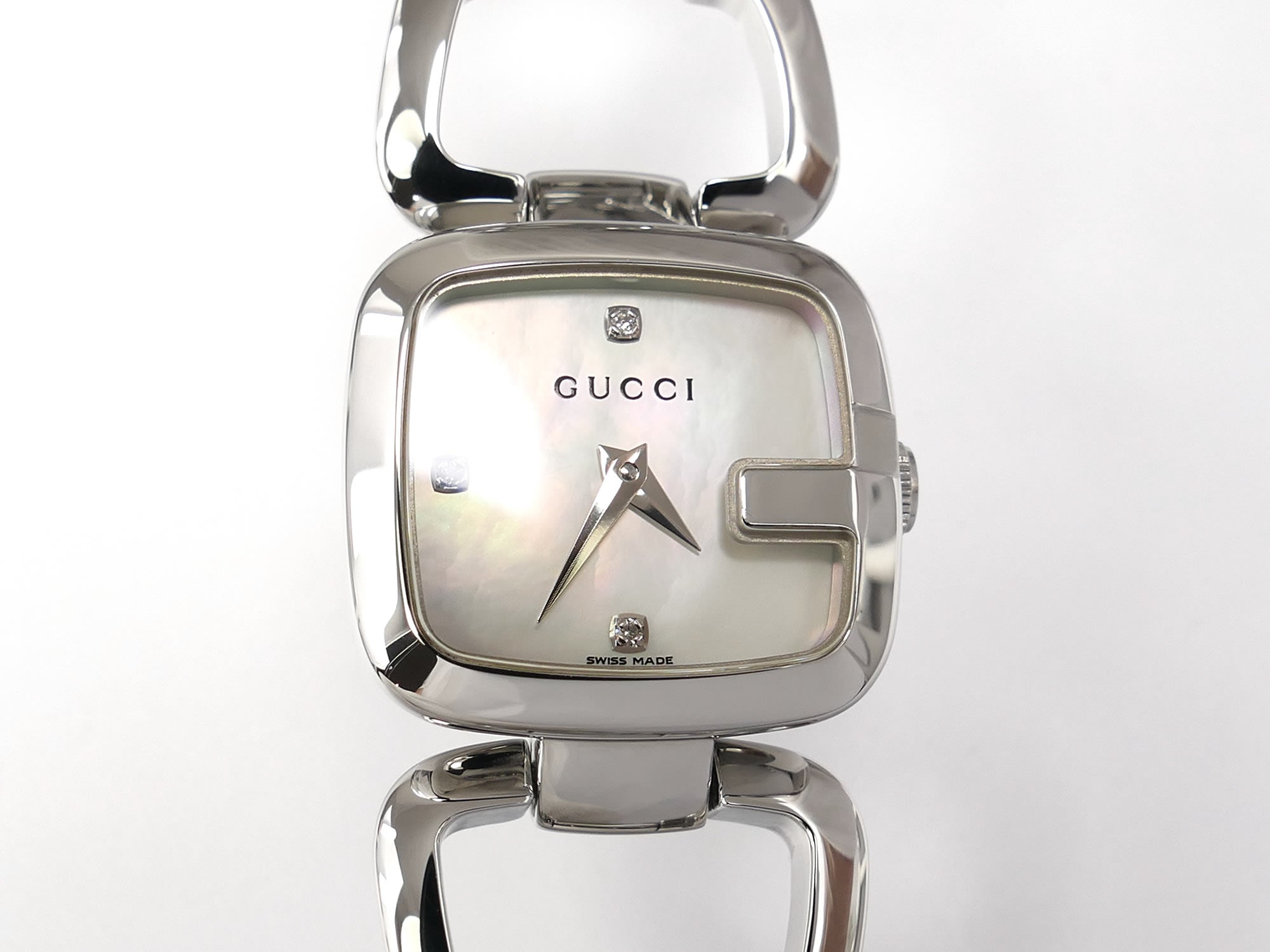 Gucci G 125.5 Iridescent Square Mother of Pearl 