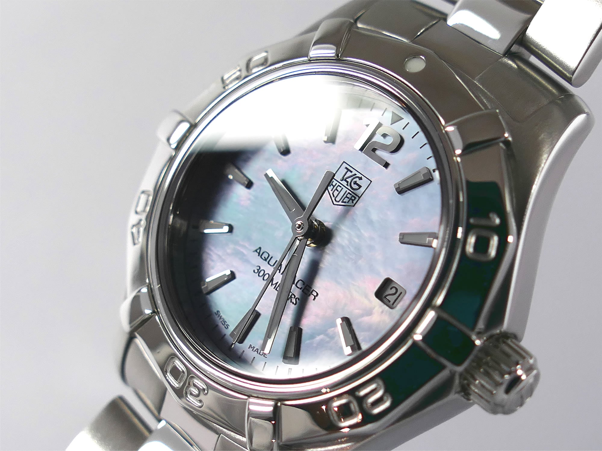 TAG Heuer Aquaracer WAF1417 Iridescent Mother of Pearl