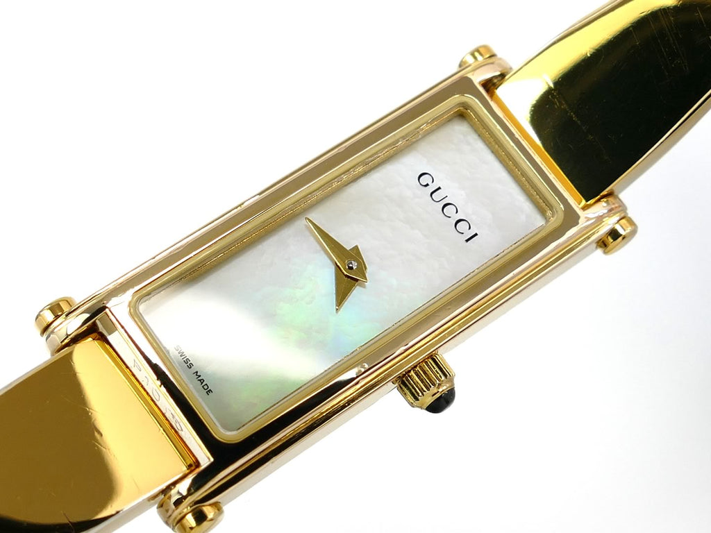 Gucci 1500 L White on 18k Gold Bangle iridescent mother of pearl