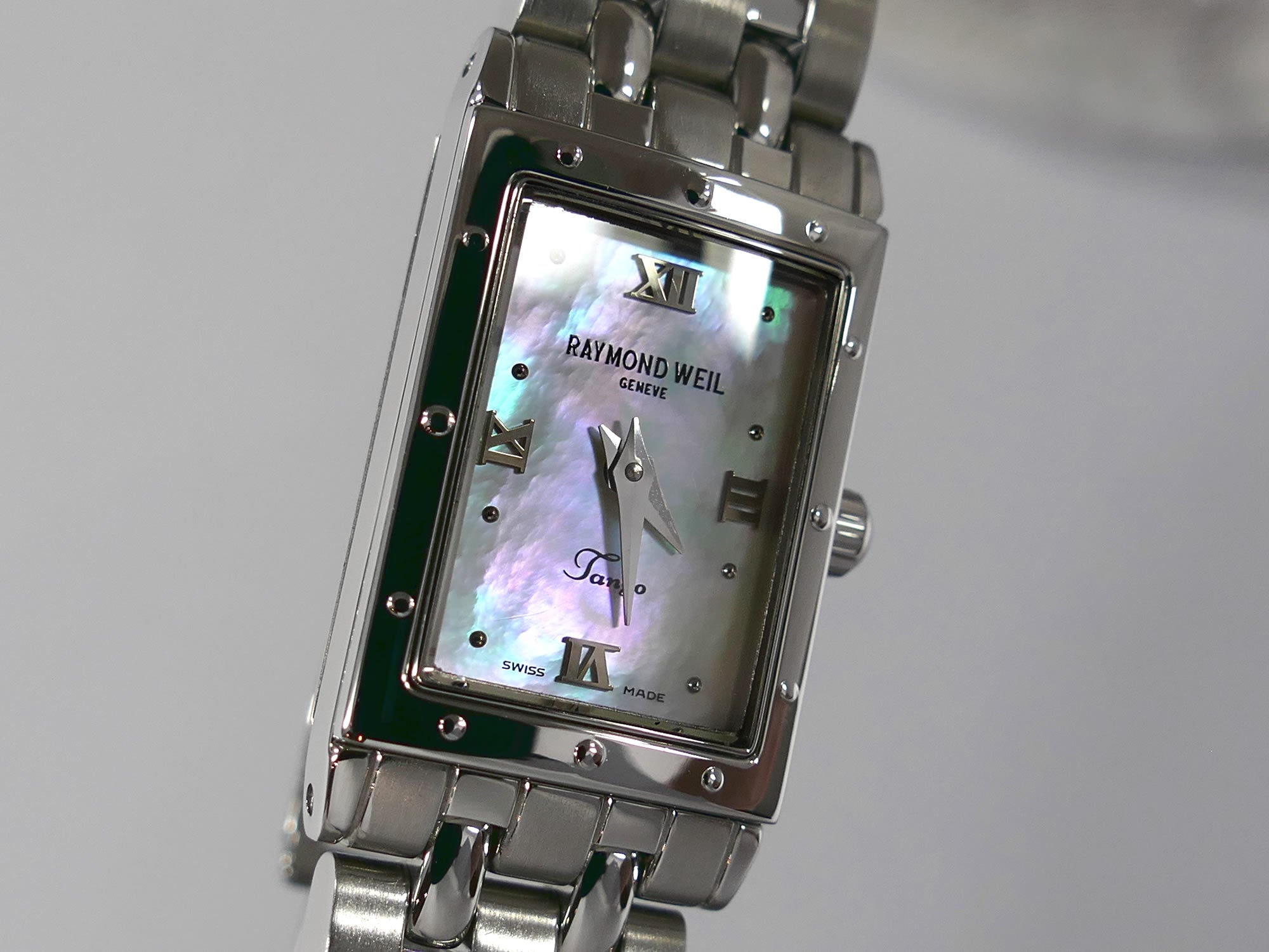 Raymond Weil Tango 5970 Iridescent Mother of Pearl