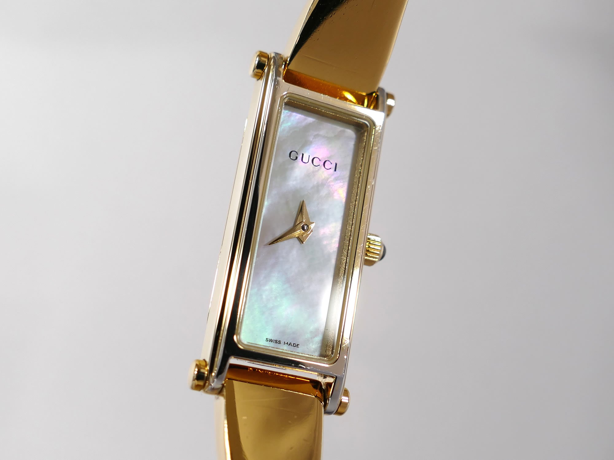 Gucci 1500L Iridescent Mother of Pearl