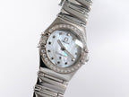 Omega Constellation 1465.71.00 Iridescent Mother of Pearl dial