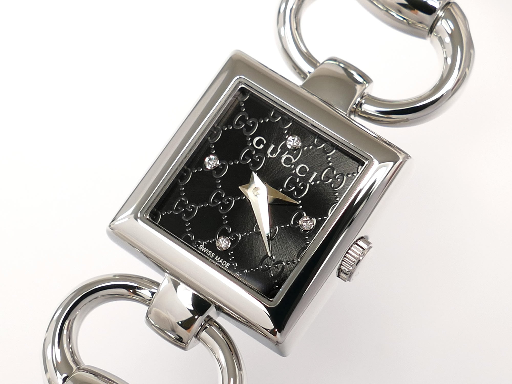 Gucci Tornabuoni 120 Square Black Sunburst Dial with 4 Diamonds