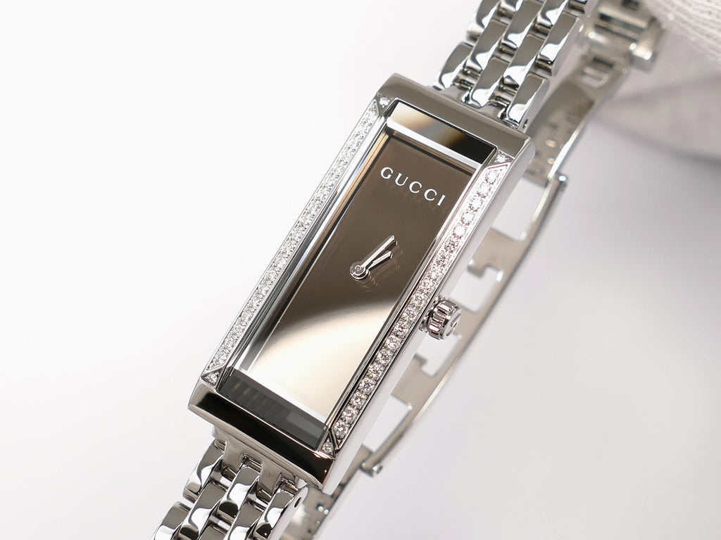 Gucci G-Frame 127.5 Rectangular Mirror Dial with Diamond bezel