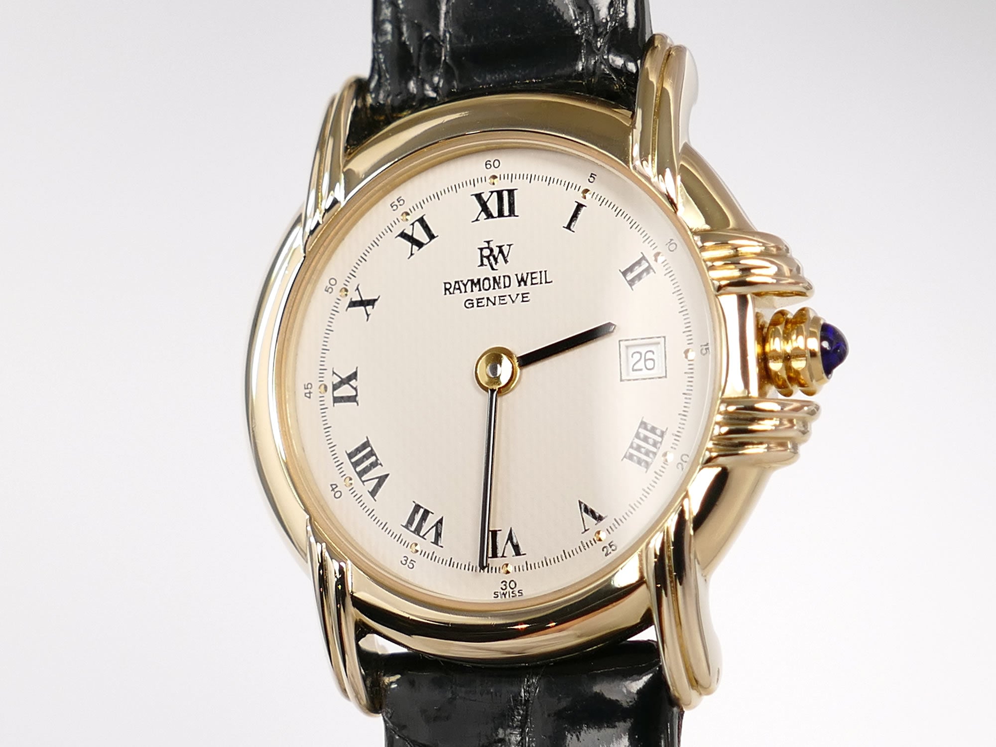Raymond Weil Traditional 9955 Roman Numeral markers and date display