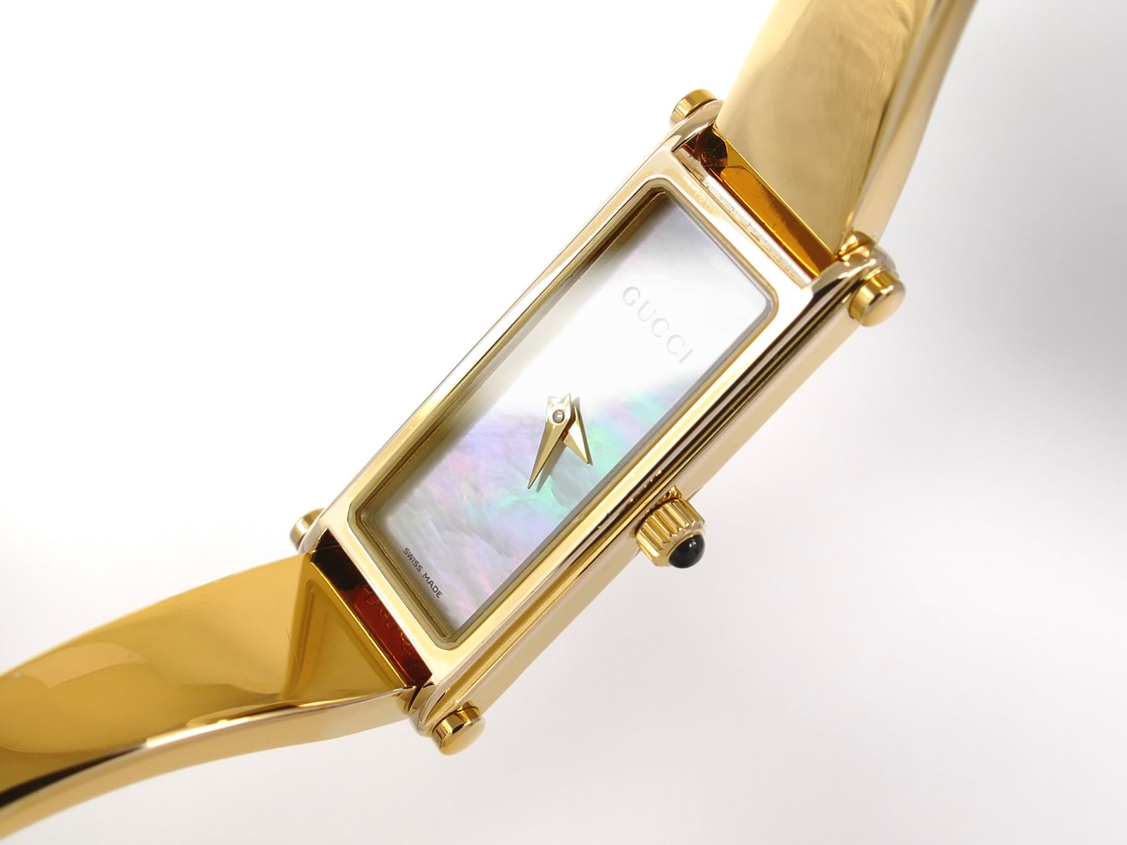 Gucci 1500L Iridescent Mother of Pearl Dial all 18k Gold Plated