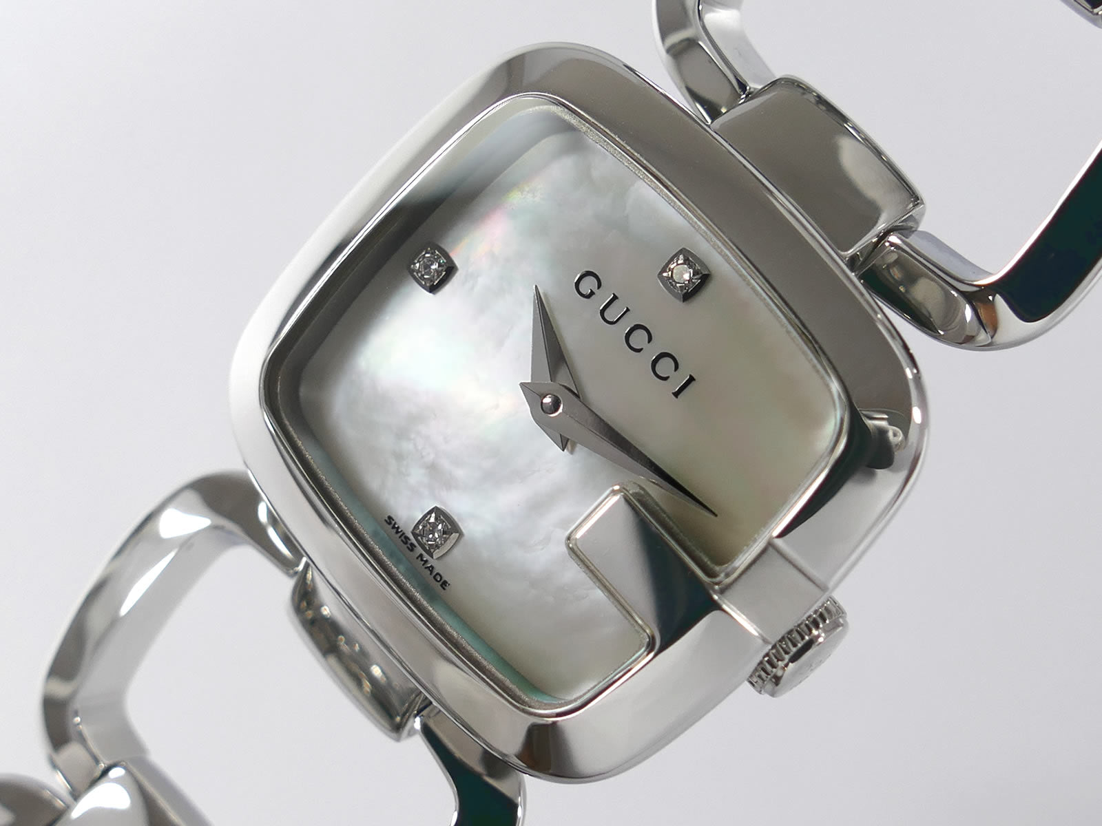Iridescent Mother of Pearl YA125502 G-Gucci