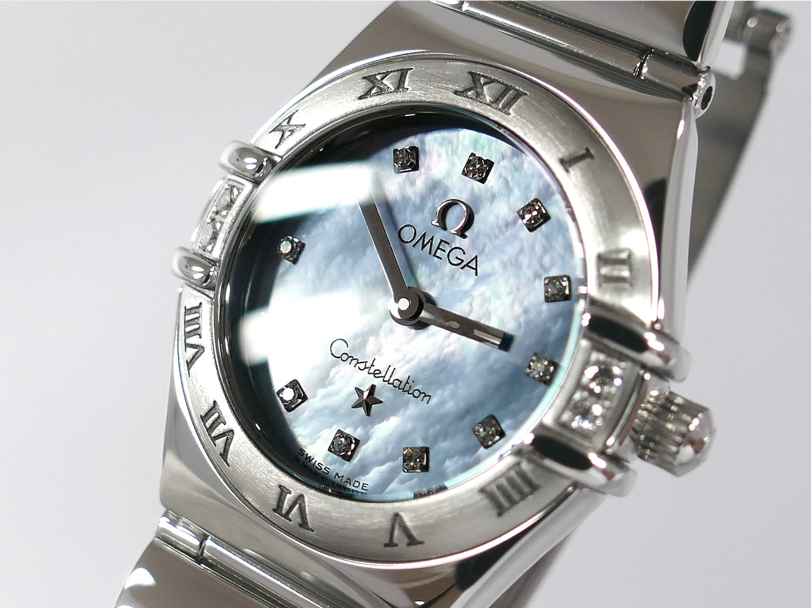 Omega Constellation Diamond hour markers 1566.86.00