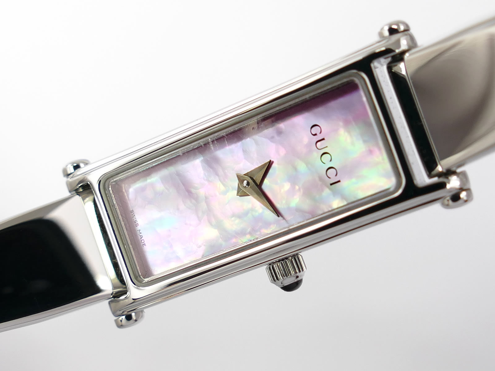 Gucci 1500L iridescent Mother of Pearl