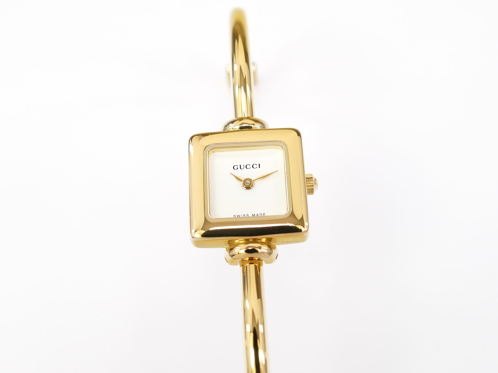 Gucci 1900L White Dial 18k Gold Plated