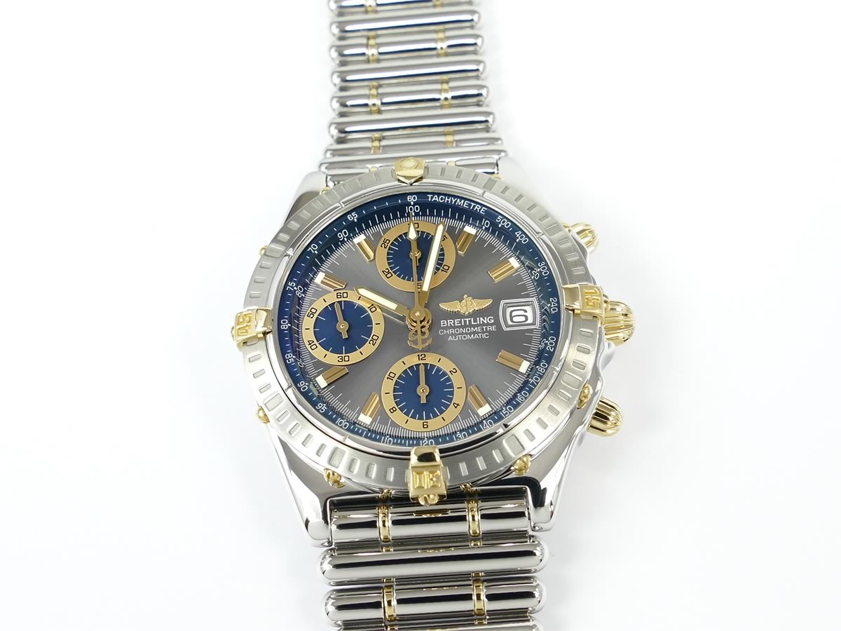 Breitling Chronomat B13352
