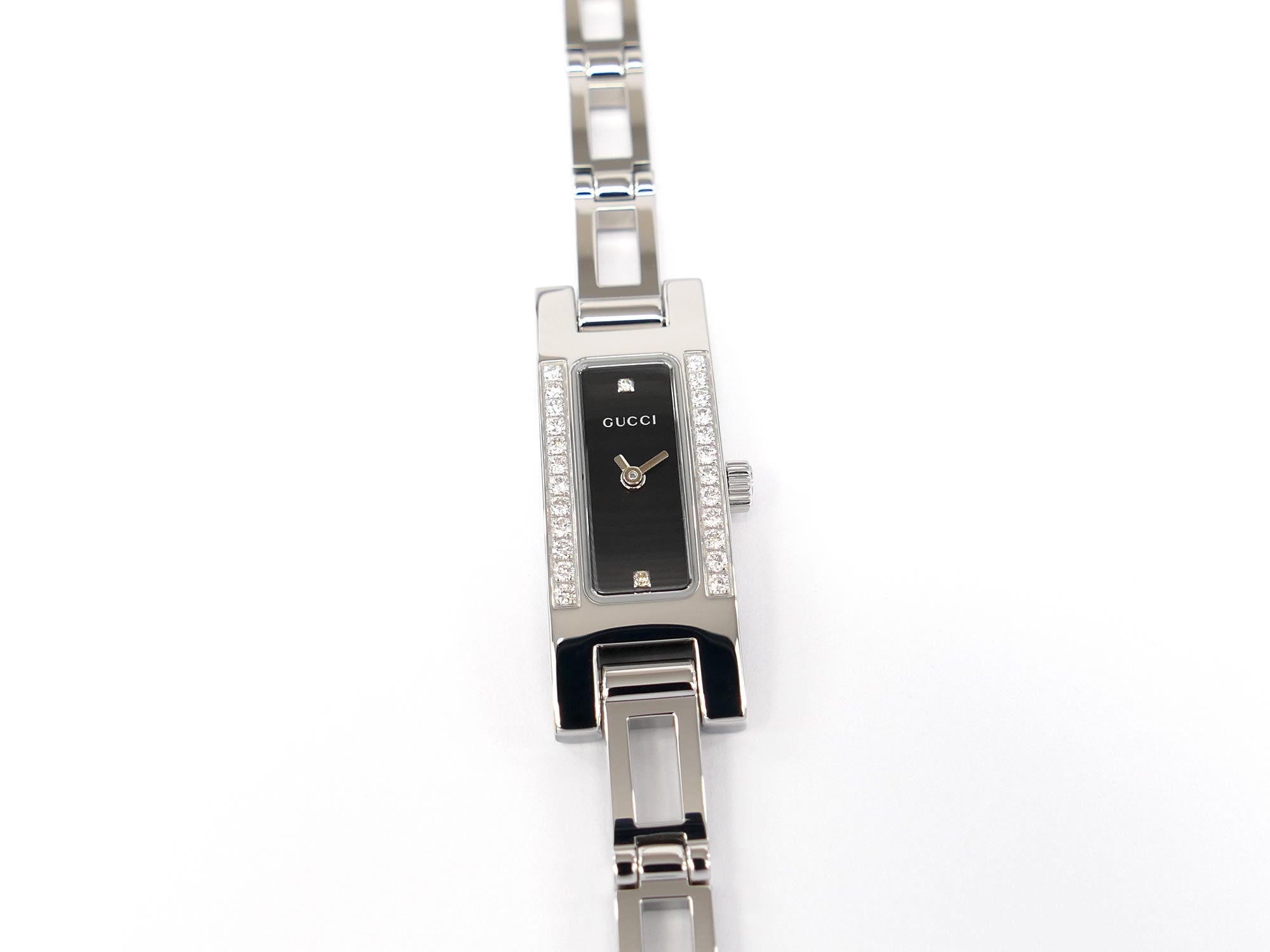 Gucci 3900L Black Rectangular Dial 