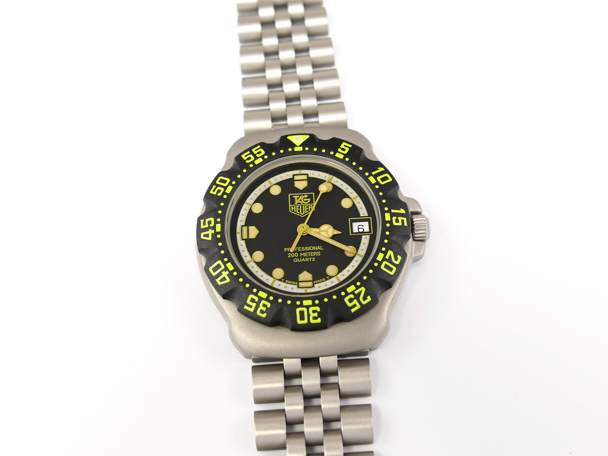TAG Heuer Formula 1 Mid size 376.513 Black & Yellow 35mm New Bezel