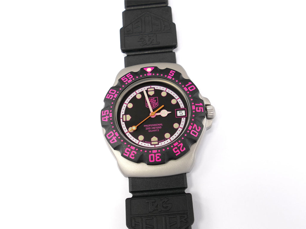 TAG Heuer Formula 1 Mid size WA1217 Black & Pink