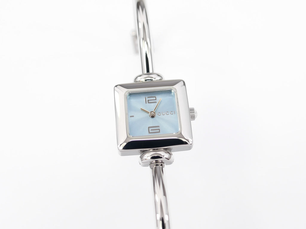 Gucci 1900L Blue Sunburst Dial