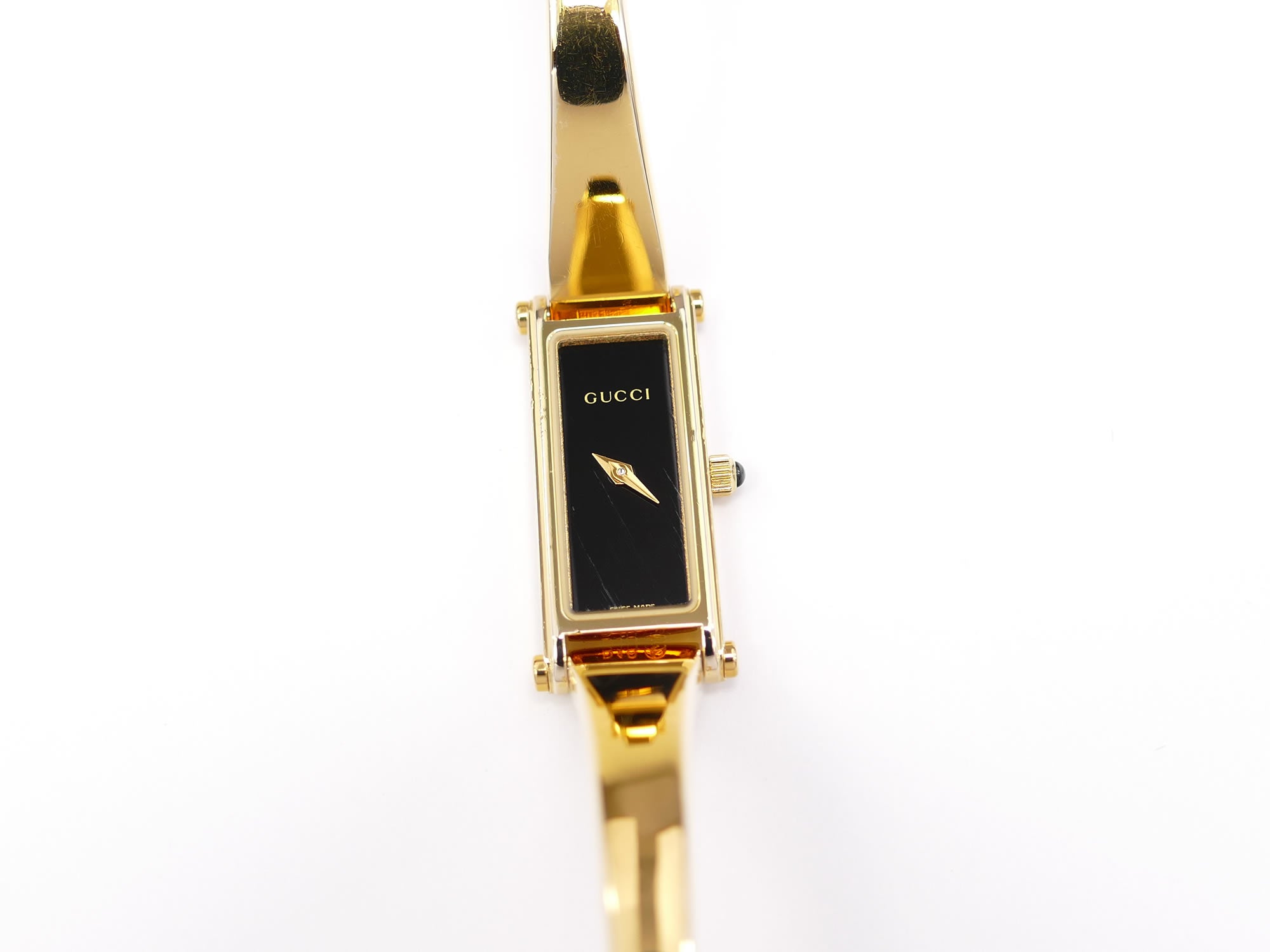Gucci 1500L Black Rectangular Dial