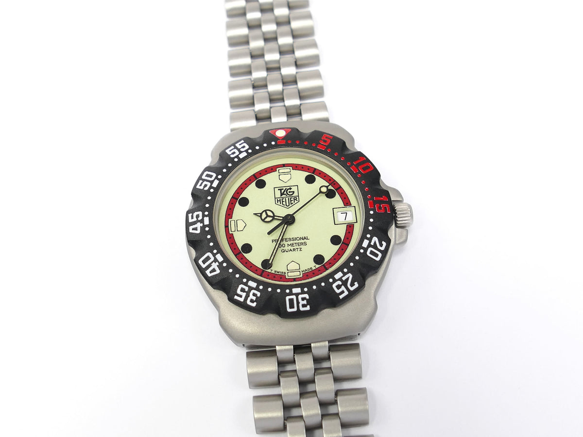 TAG Heuer Formula 1 WA1211 Luminous Dial