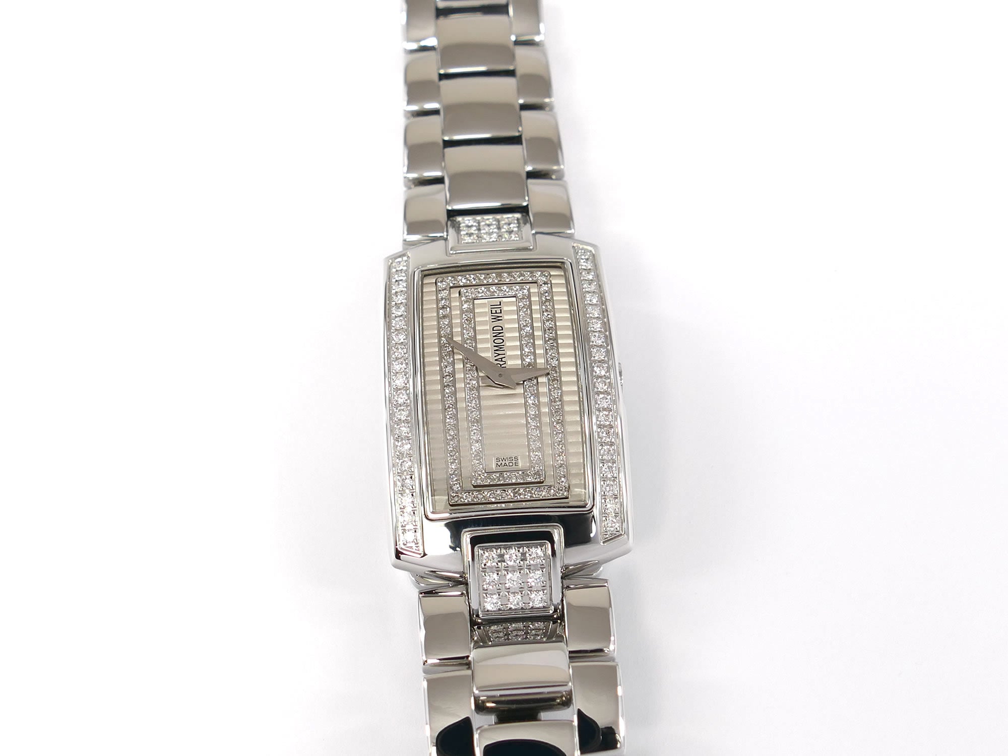 Raymond Weil Shine 1800 Silver Dial with 162 Diamonds