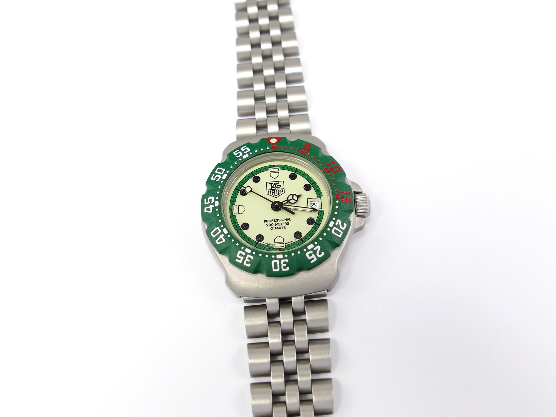 TAG Heuer Formula Ladies WA1412 Luminous Green Dial 29mm New