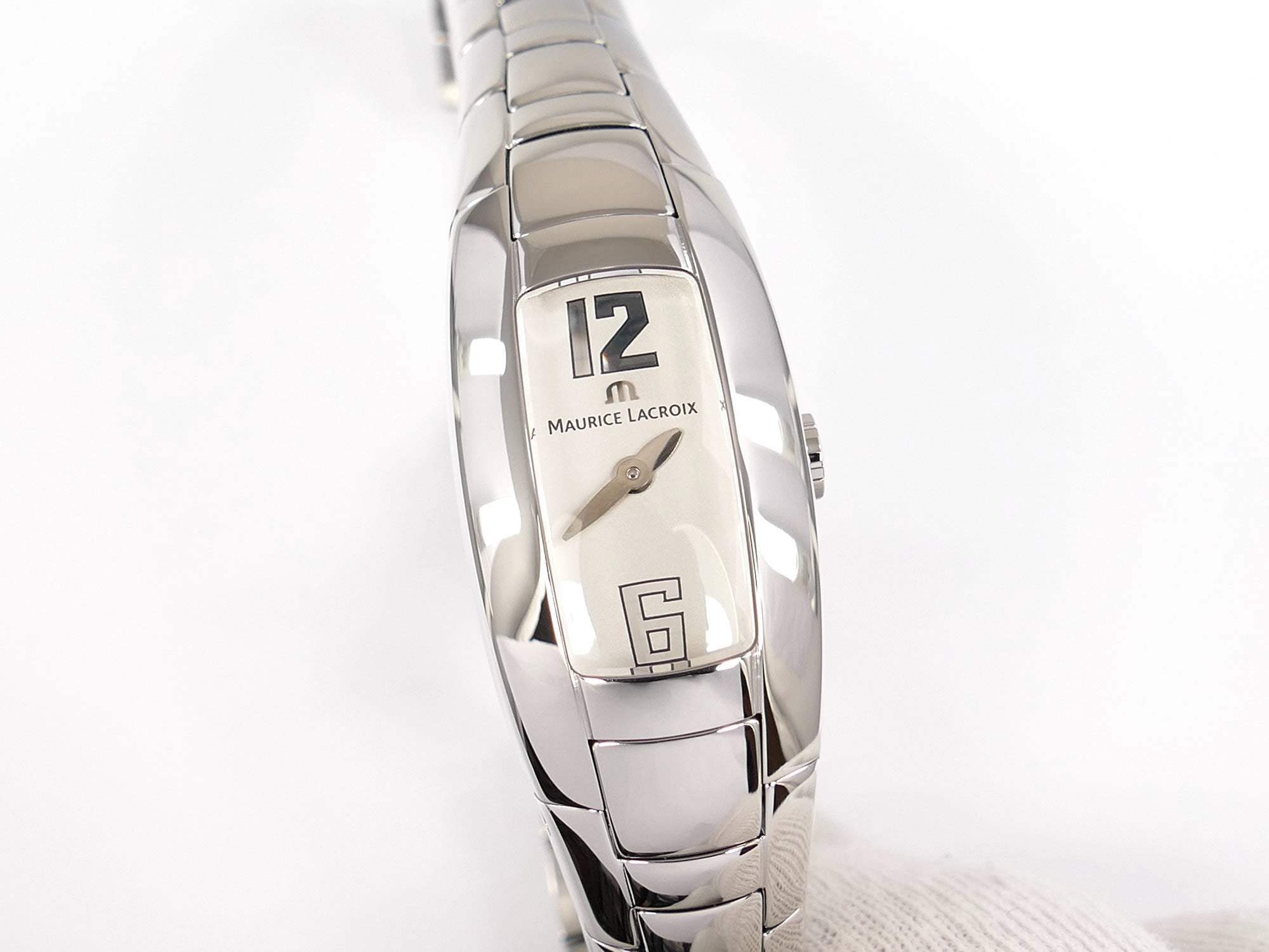 Maurice Lacroix Intuition 32859 Silver Dial