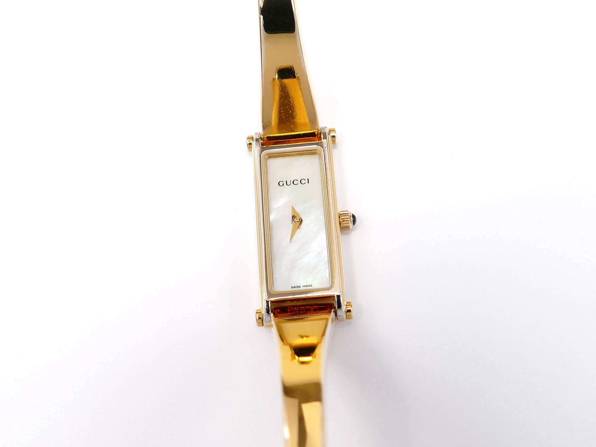 Gucci 1500L White Mother of Pearl Dial 18k Gold Plated 
