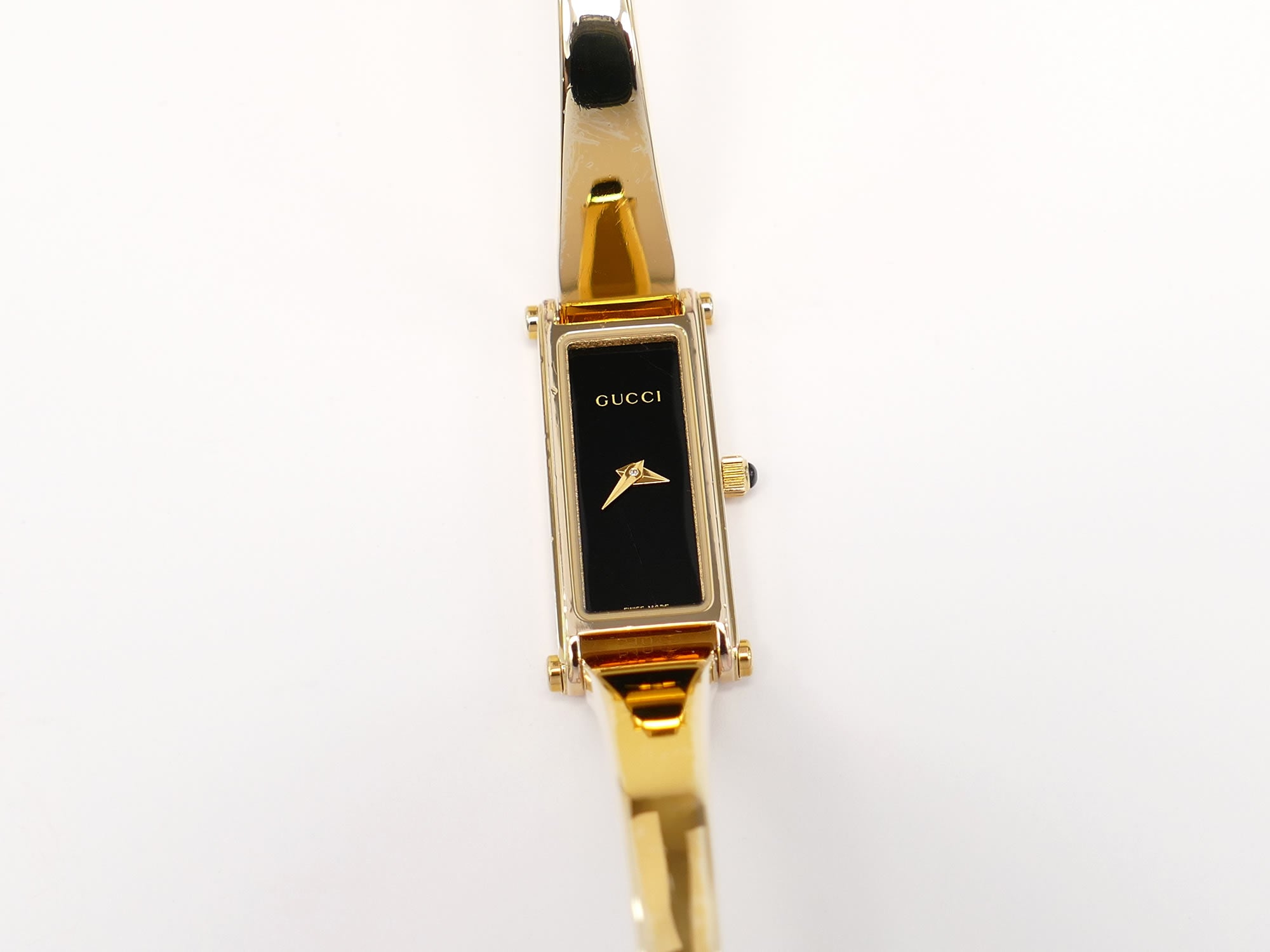 Gucci 1500L Black Dial 18k Gold Plated