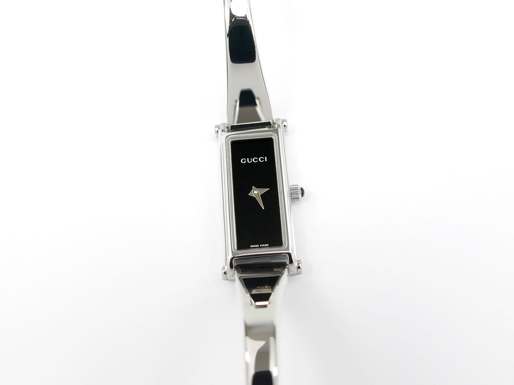 Gucci 1500 L Black Dial on Small Stainless Steel Bangle