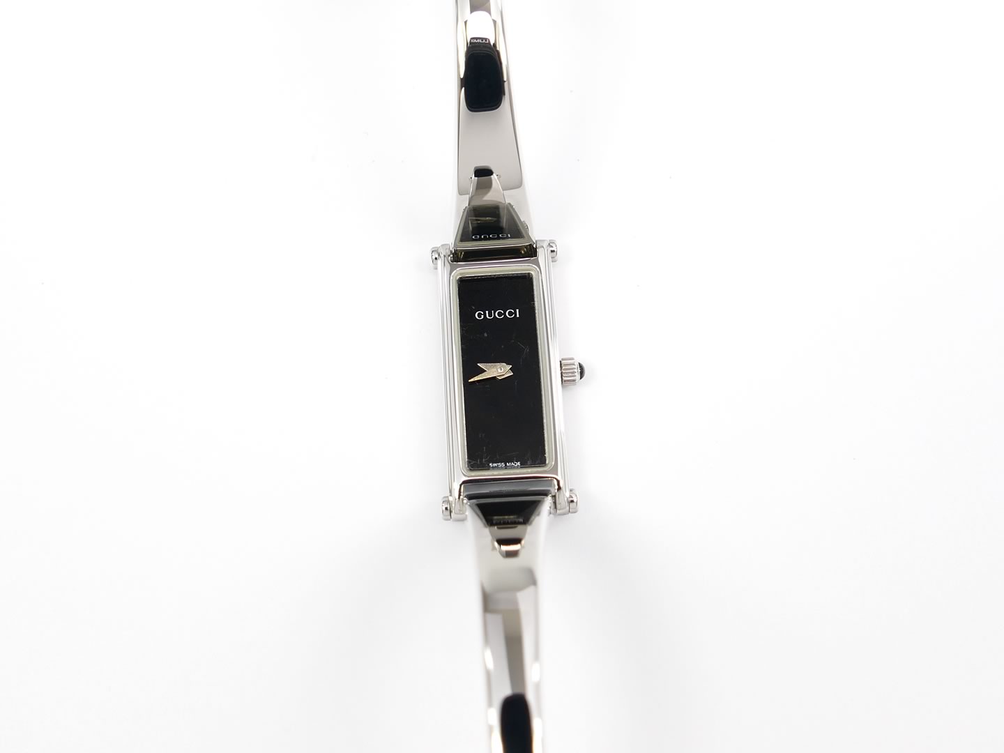 Gucci 1500L Black Rectangular Dial on Stainless Steel Bangle