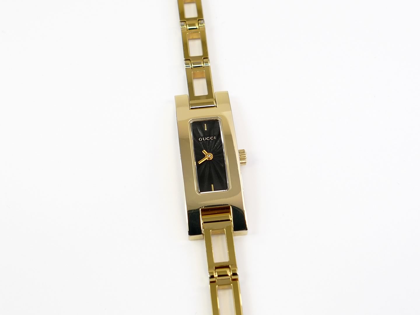 Gucci 3900L Black Rectangular Dial on 18k Gold PVD Bracelet