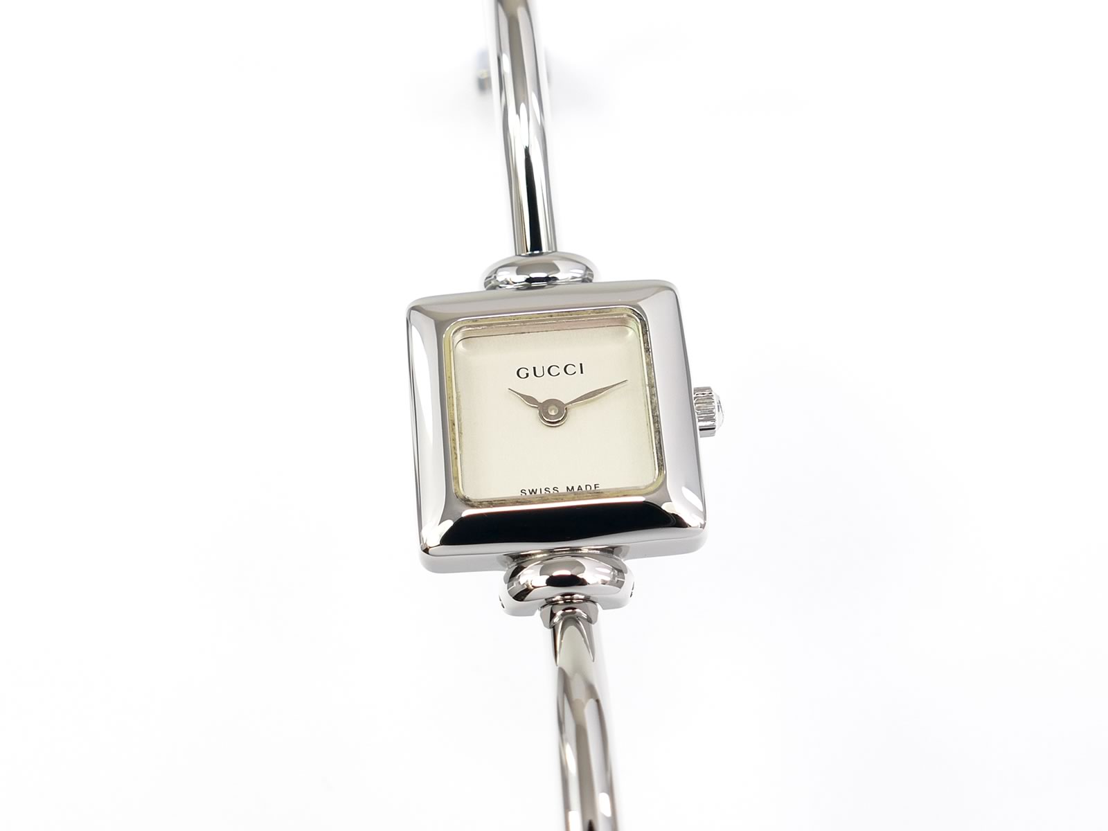 Gucci 1900L Square Silver Dial