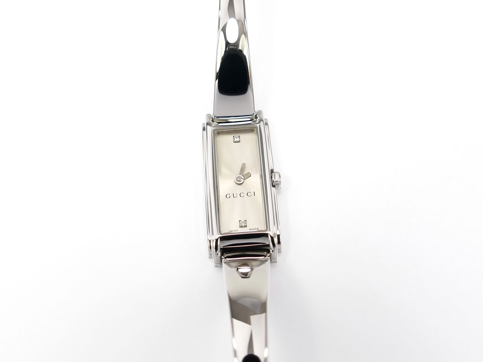 Gucci G-Line 109 Silver Dial YA109519
