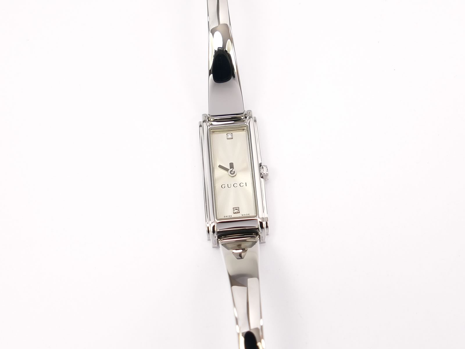 Gucci G-Line 109 Silver Dial YA109519