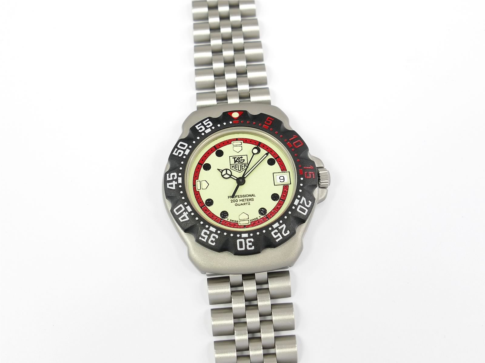 TAG Heuer Formula 1 Luminous Dial WA1211