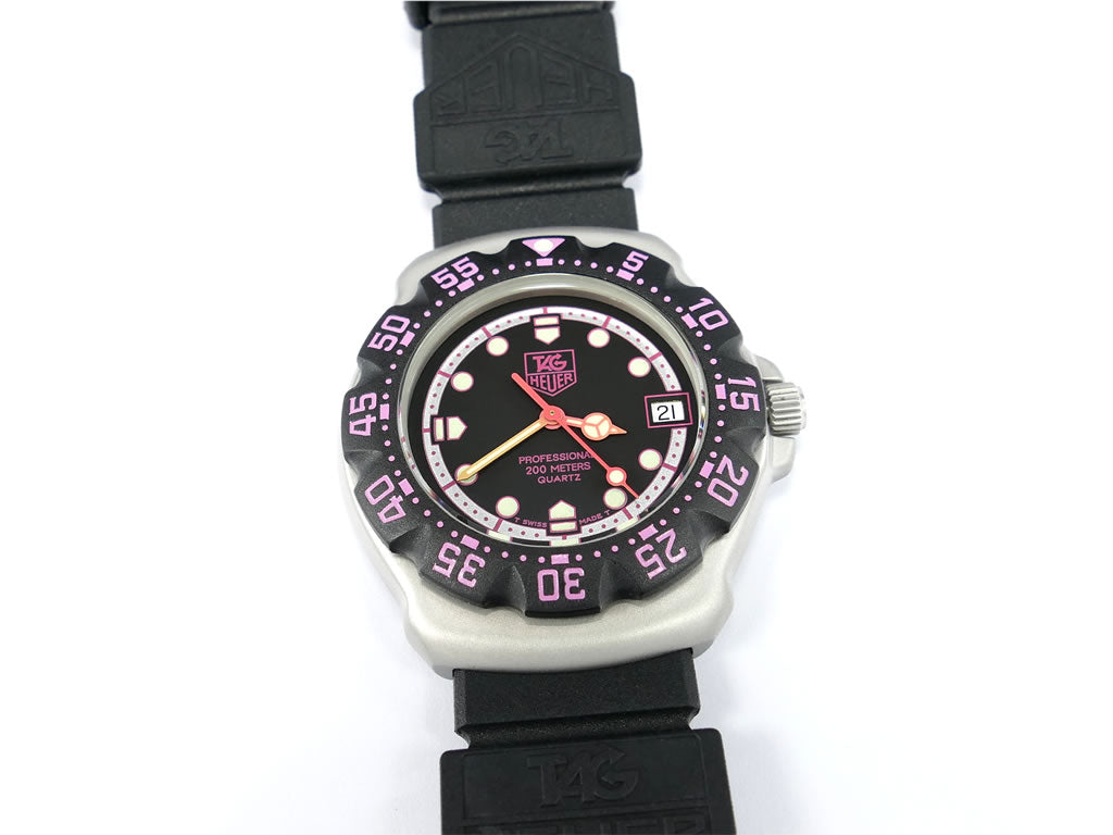 TAG Heuer Formula 1 Mid Size 377.513 Black / Pink Dial on Rubber Strap F1 Quartz