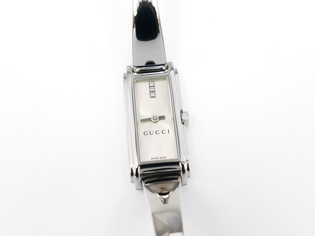 Gucci G-Line 109 Silver Dial with 3 Diamonds YA109516