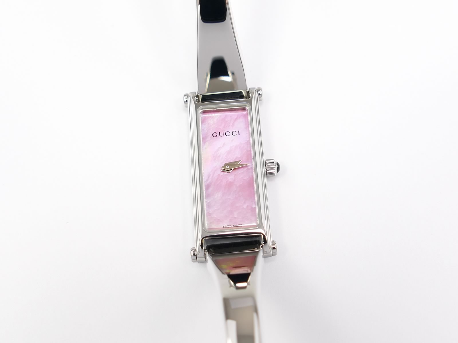 Gucci 1500L Pink Mother of Pearl Rectangular Dial