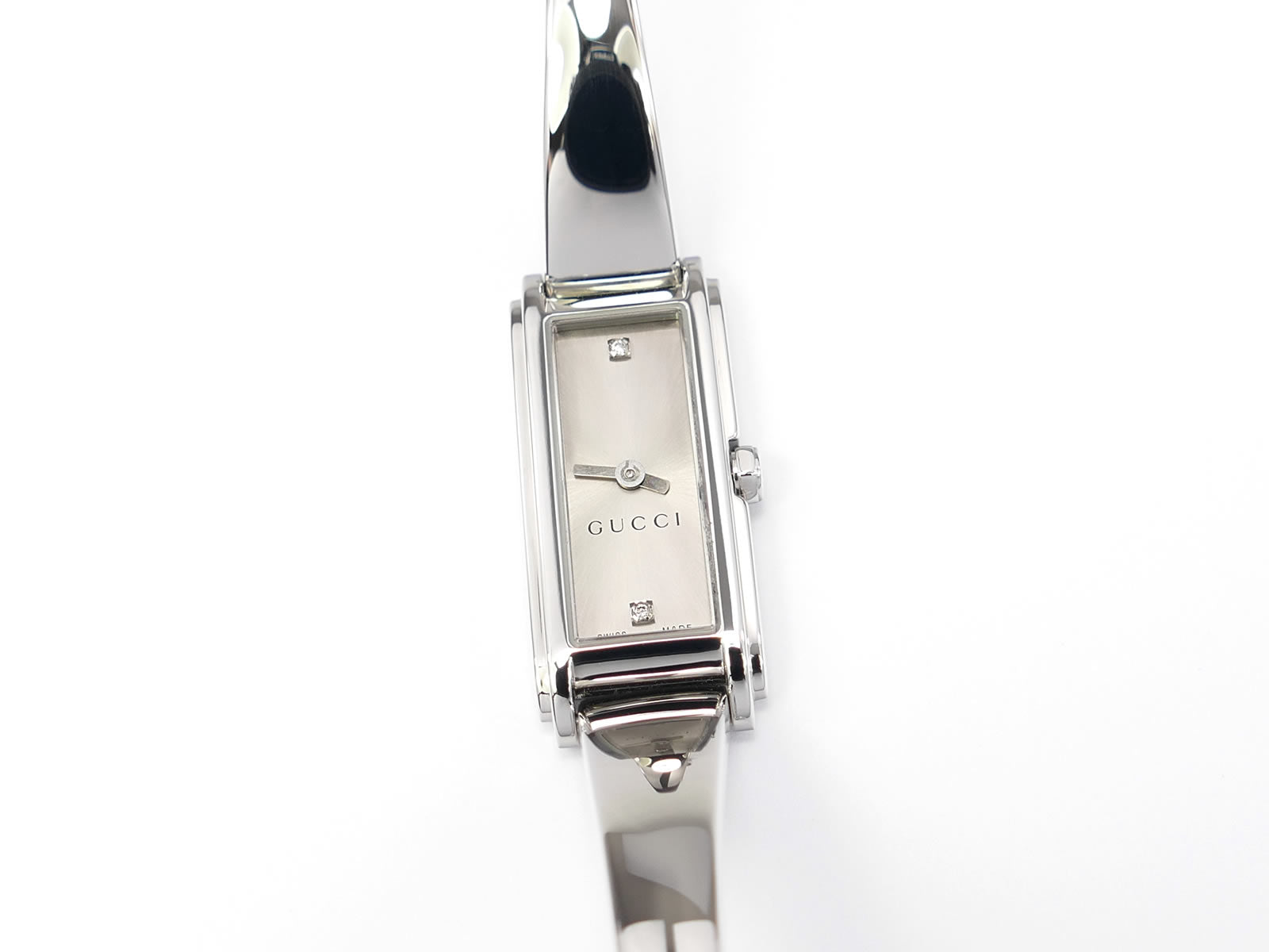 Gucci G-Line 109 Silver Dial with 2 Diamonds