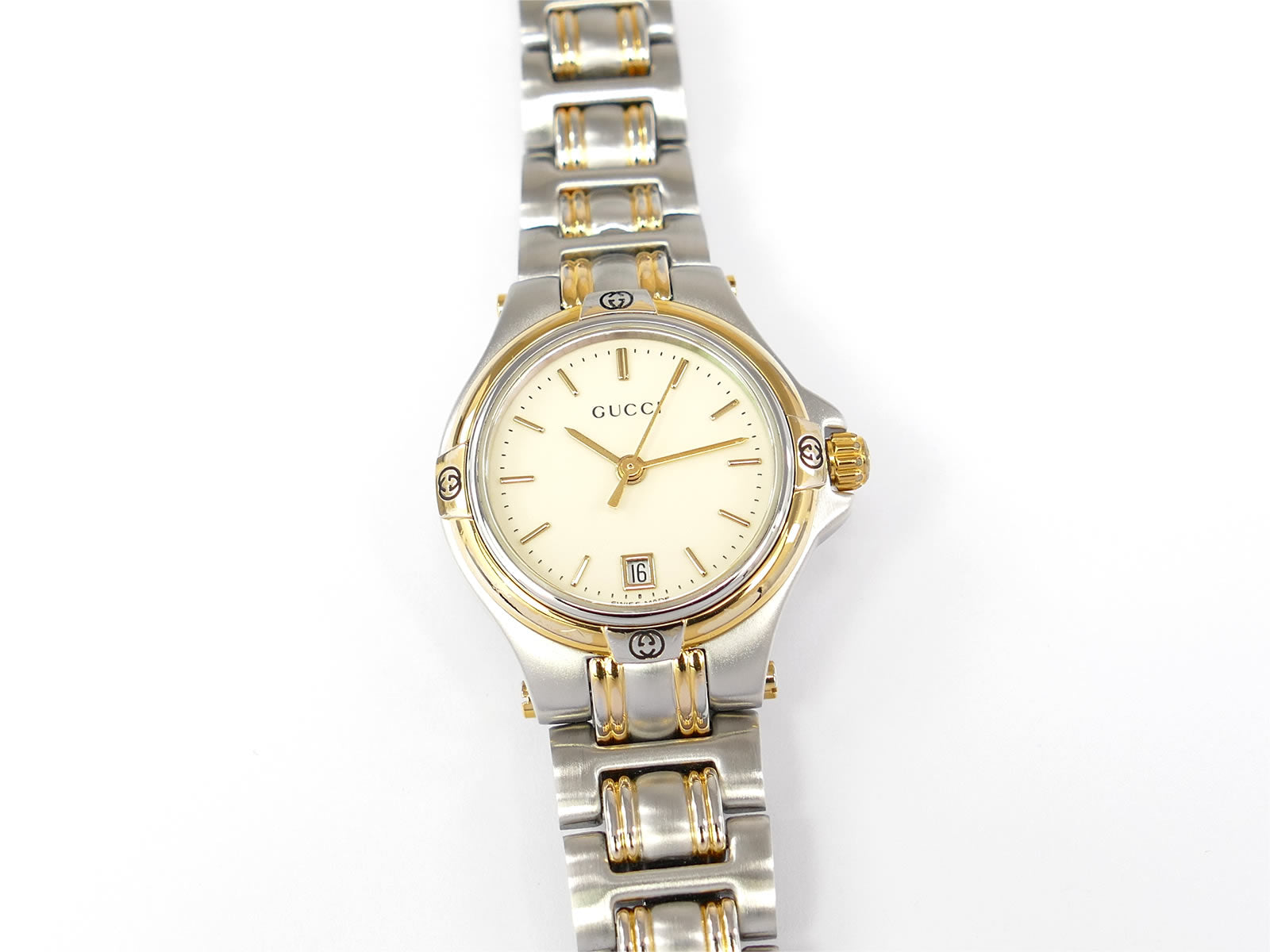 Gucci 9040L Cream Dial on Stainless Steel & 18k Gold Plated Bracelet