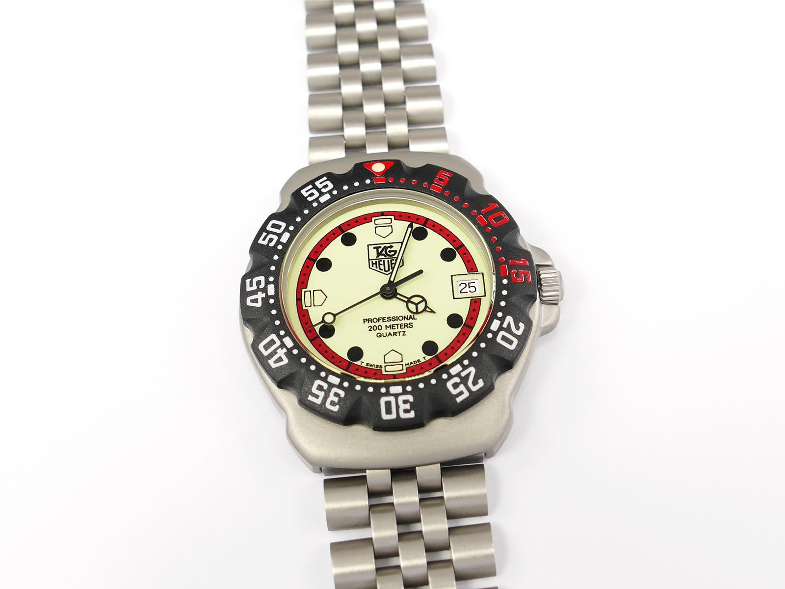 TAG Heuer Formula 1 Luminous Dial WA1211