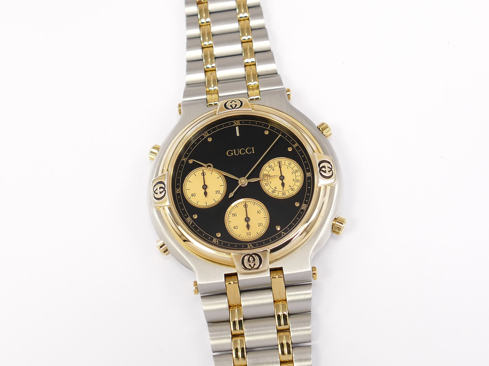Gucci 9400 Chronograph Black & Champagne Dial